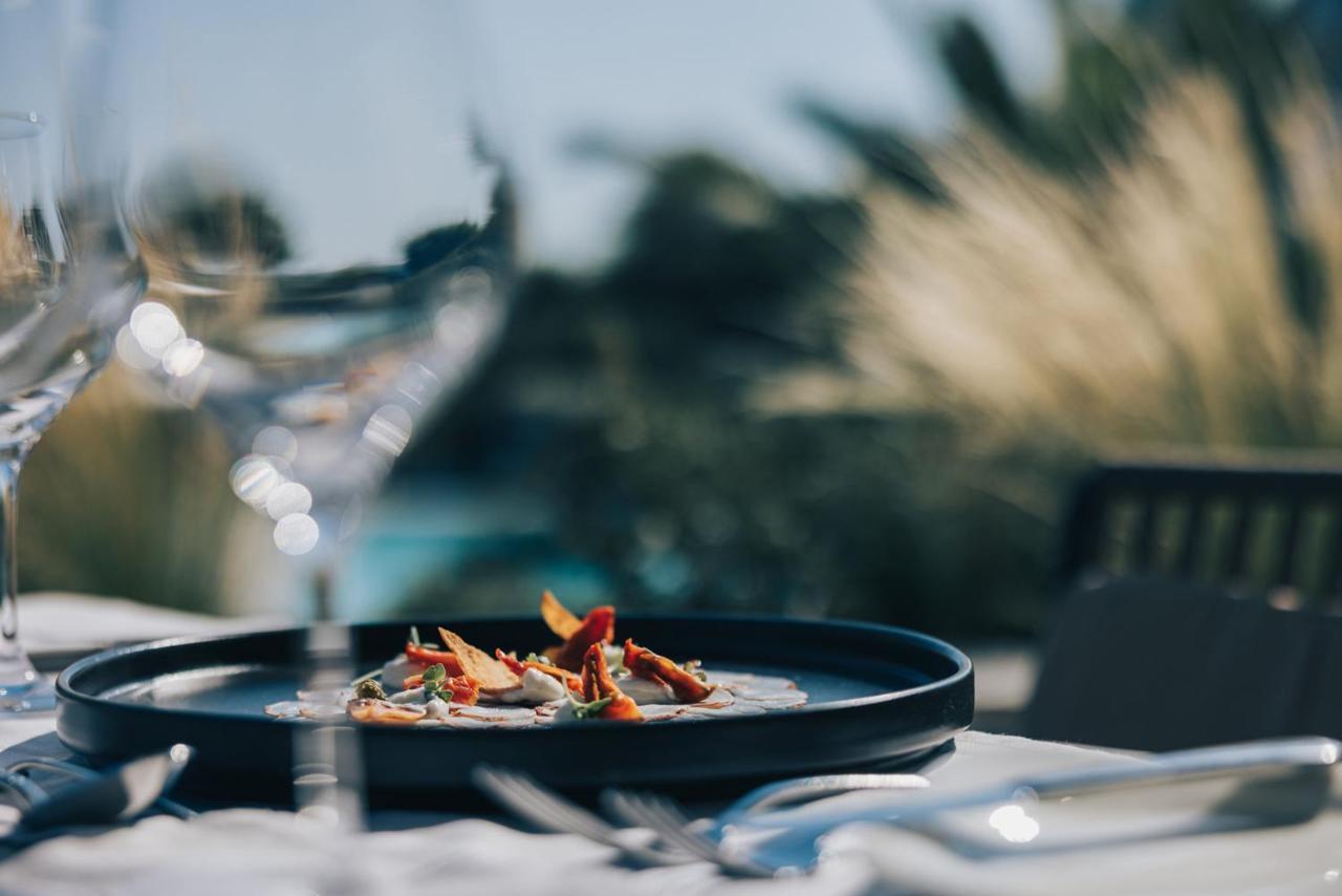 Crowne Plaza Limassol By Ihg Hotel Ngoại thất bức ảnh